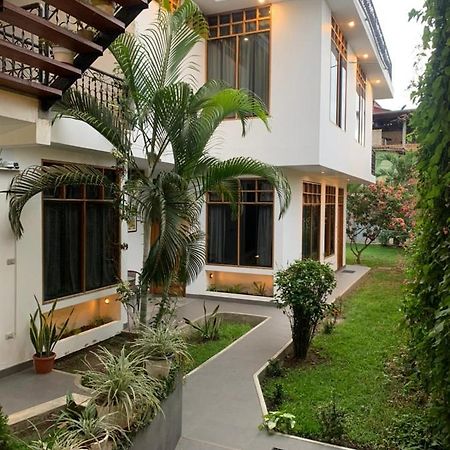 Alojamiento Familiar Custodia Tarapoto Ngoại thất bức ảnh