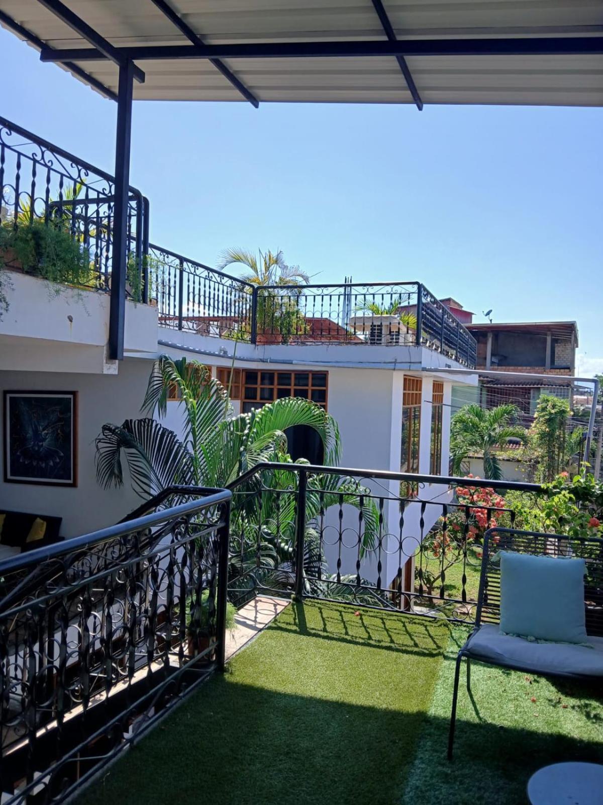 Alojamiento Familiar Custodia Tarapoto Ngoại thất bức ảnh