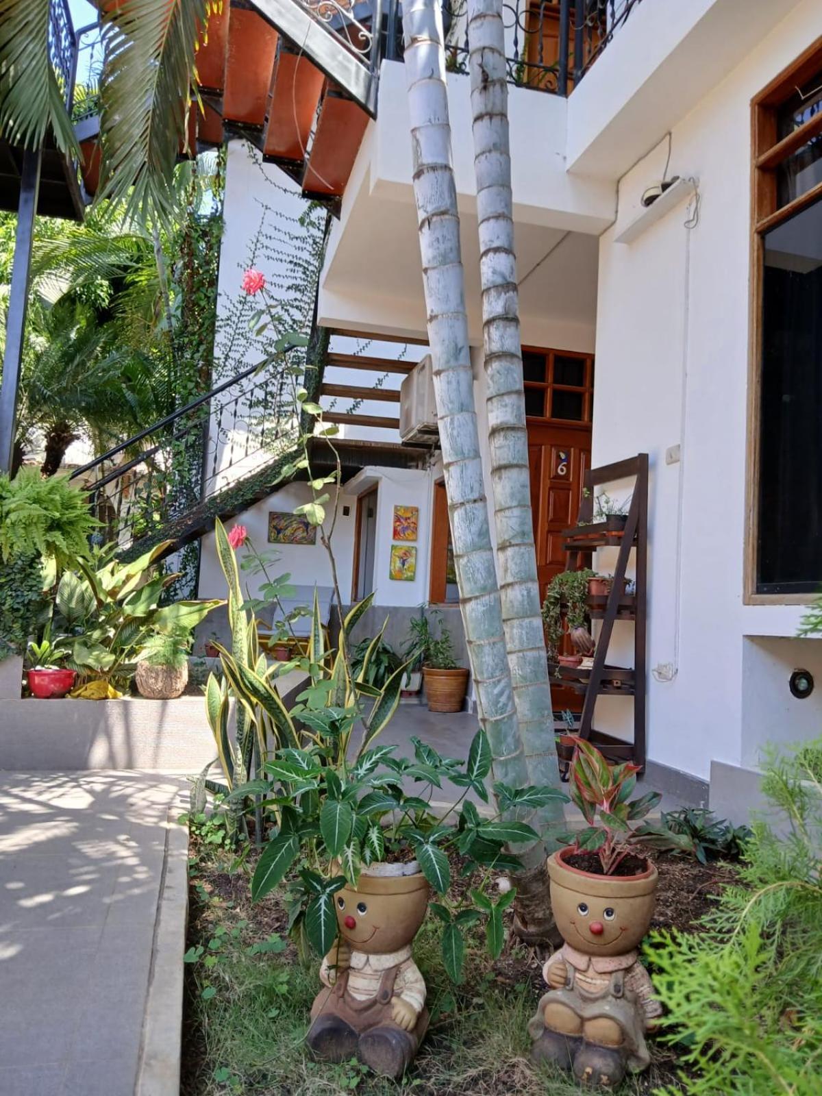 Alojamiento Familiar Custodia Tarapoto Ngoại thất bức ảnh