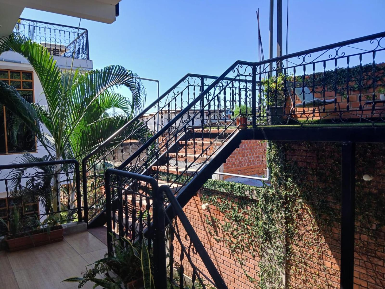 Alojamiento Familiar Custodia Tarapoto Ngoại thất bức ảnh